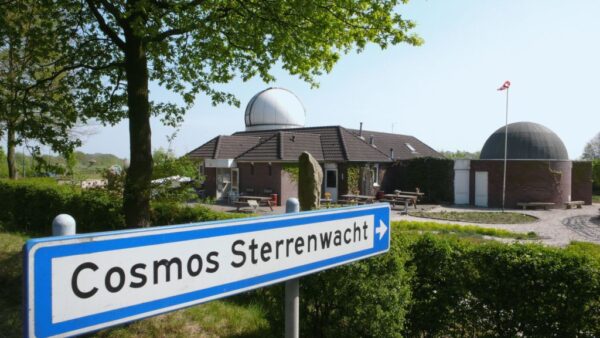 Bezoek Cosmos sterrenwacht overdag.